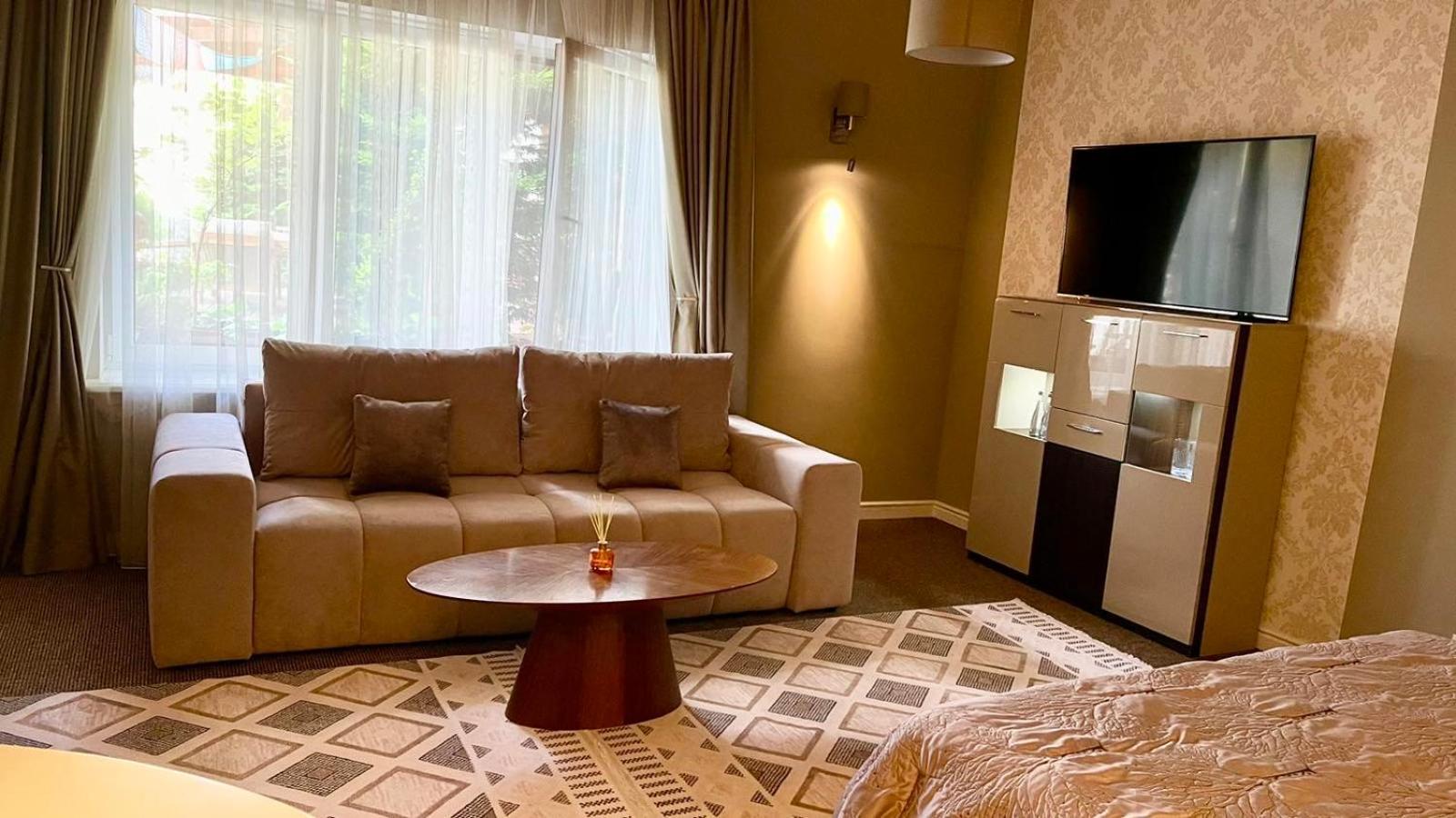 Villa-Sofia Mini-Hotel Одеса Екстериор снимка
